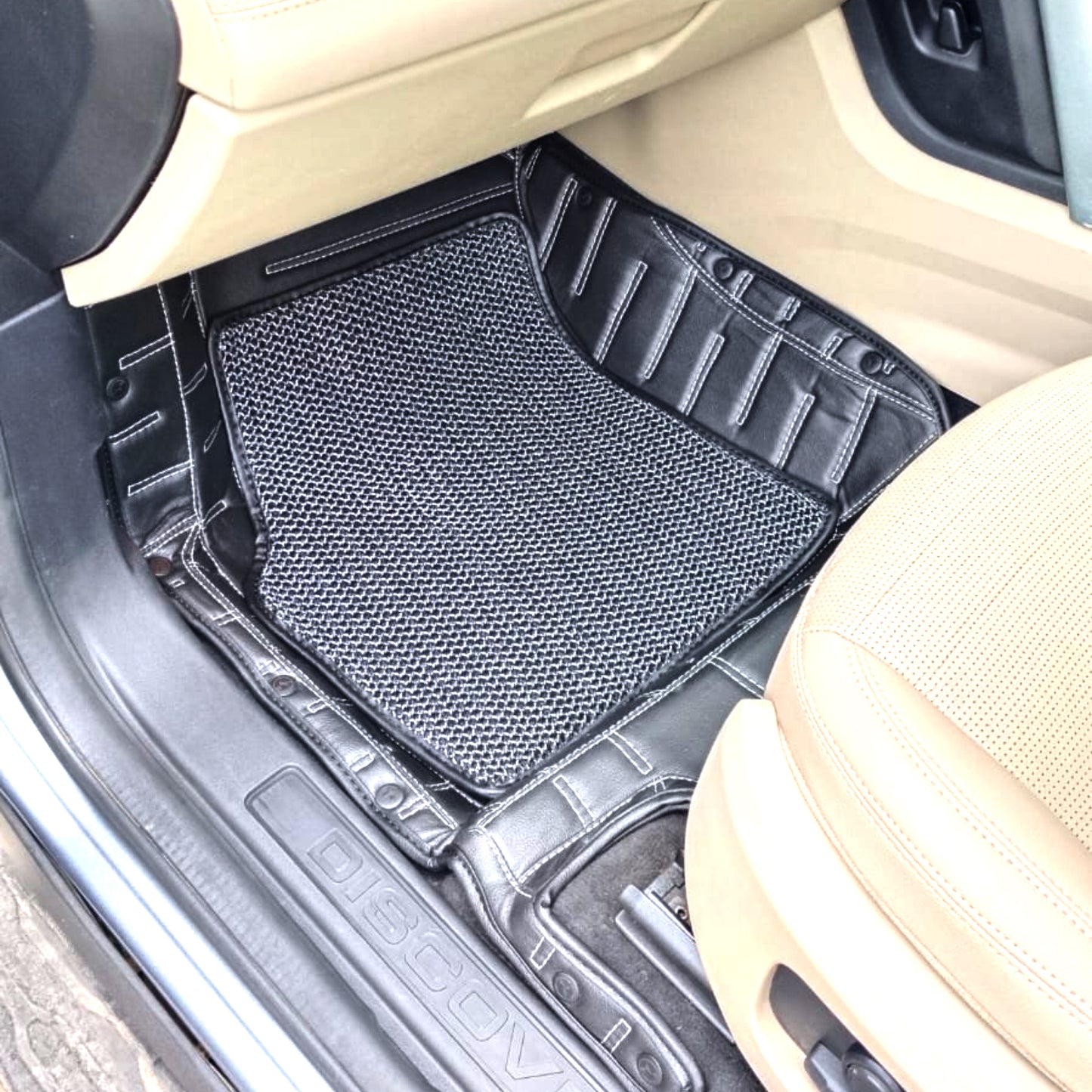 
                  
                    Top Gear 4D Rody HC Leatherite Car Mats for Land Rover Discovery Sport - Black(HC-Silver//Black)
                  
                
