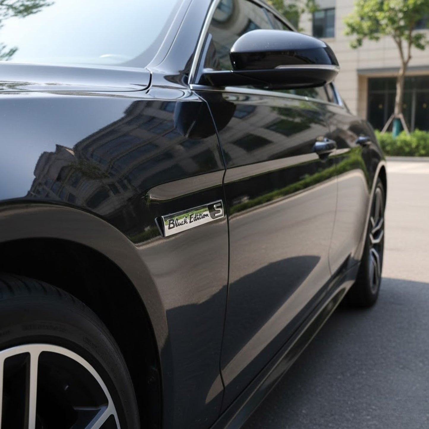 
                  
                    BLACK EDITION S Emblem 3D Badge Silver & Black-BADGES-CARPLUS-CARPLUS
                  
                