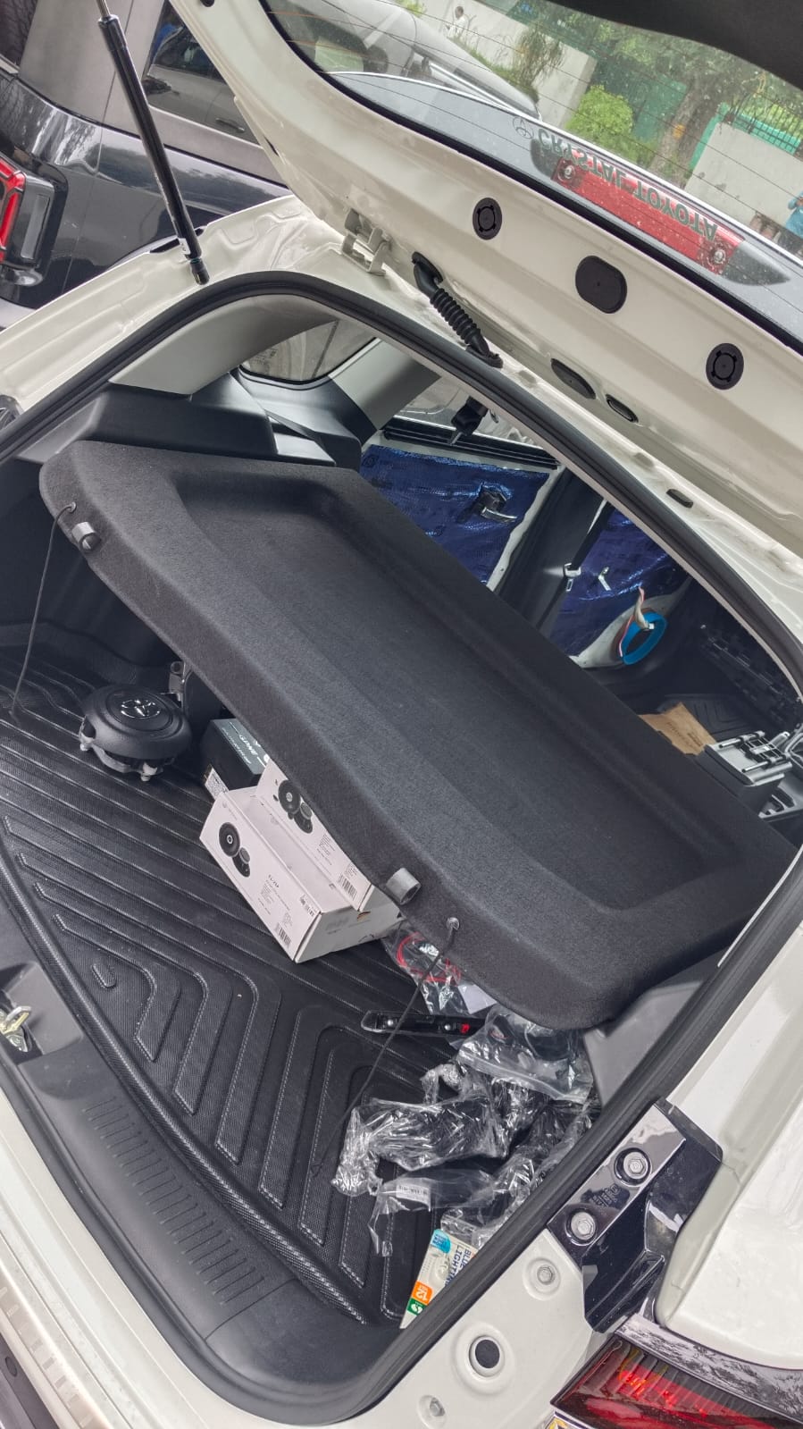 
                  
                    Blue Jay Parcel Tray for The Grand Vitara-CARGO COVER-BLUE JAY-CARPLUS
                  
                