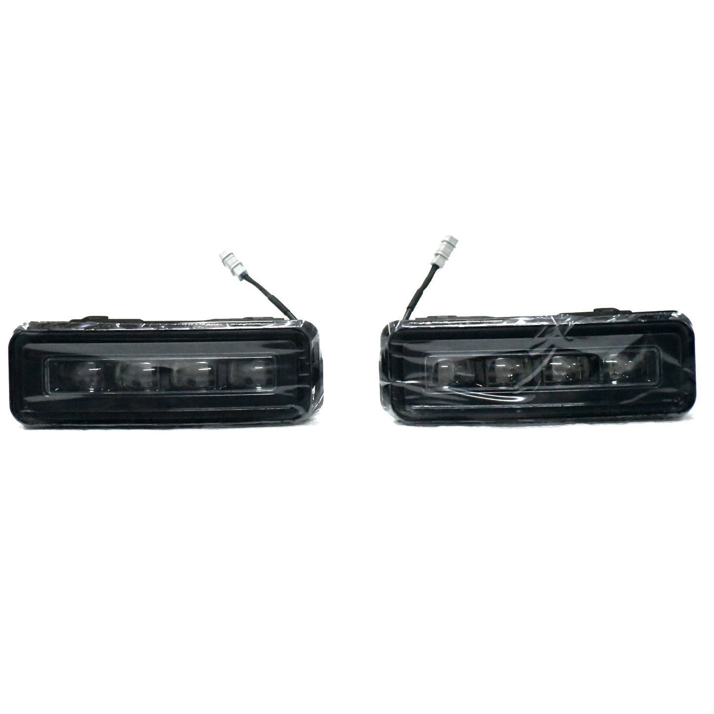 
                  
                    DEFENDER STOP LIGHT BLACK-CARPLUS-CARPLUS
                  
                