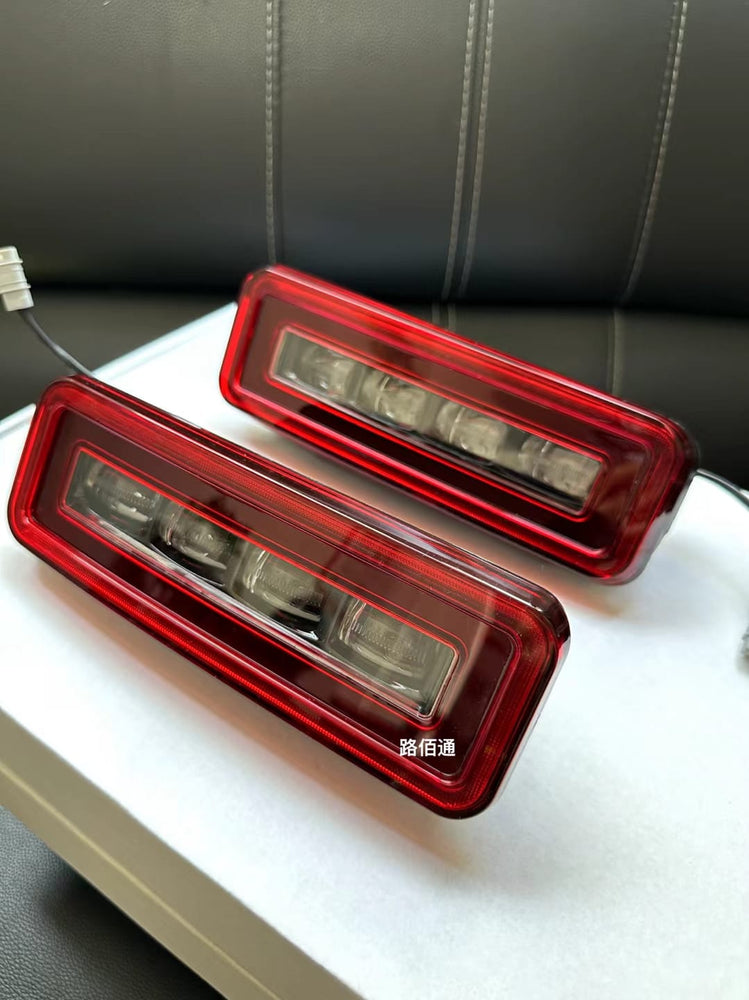 
                  
                    DEFENDER STOP LIGHT RED-CARPLUS-CARPLUS
                  
                