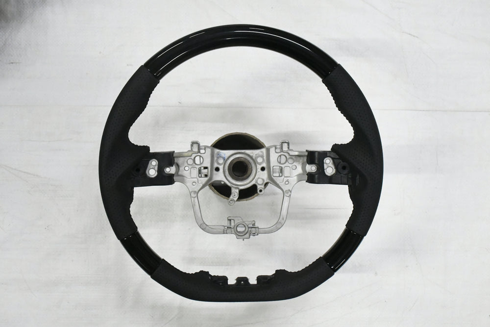 
                  
                    G SERIES LEATHER STEERING WHEEL- For All G Series
                  
                