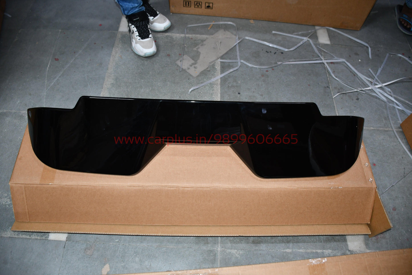 
                  
                    Defender rear spoiler-SPOILER-RETRO SOLUTIONS-CARPLUS
                  
                