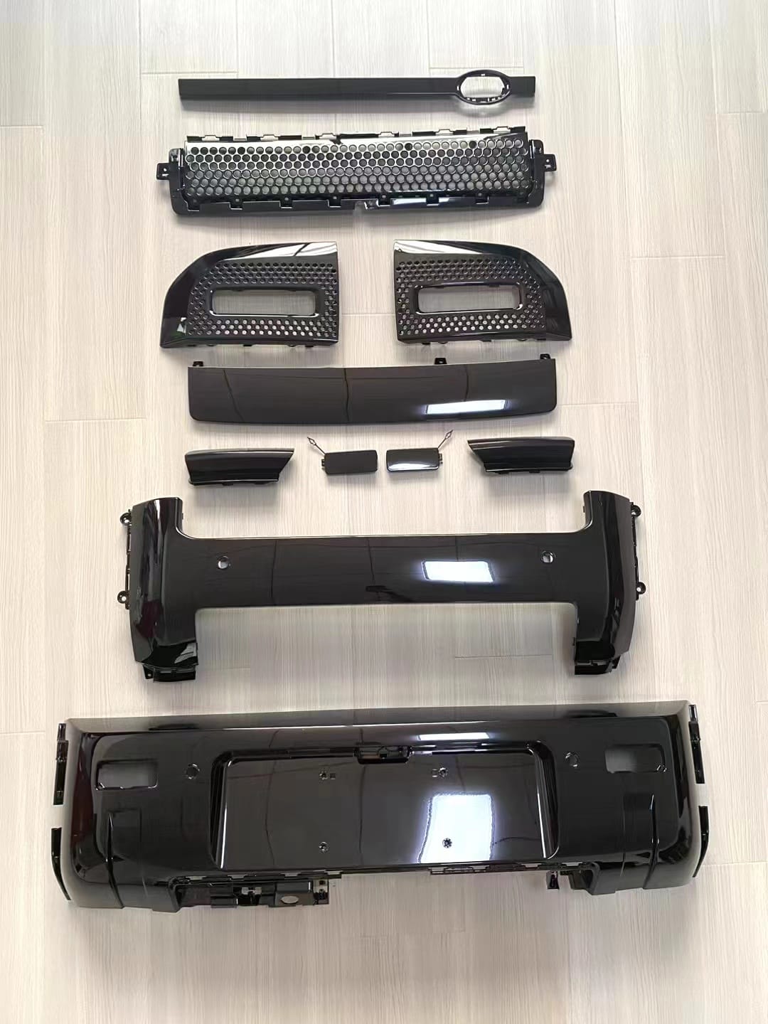 
                  
                    Front And Rear Bumper for Land Rover Defender-BODY KIT-RETRO-CARPLUS
                  
                