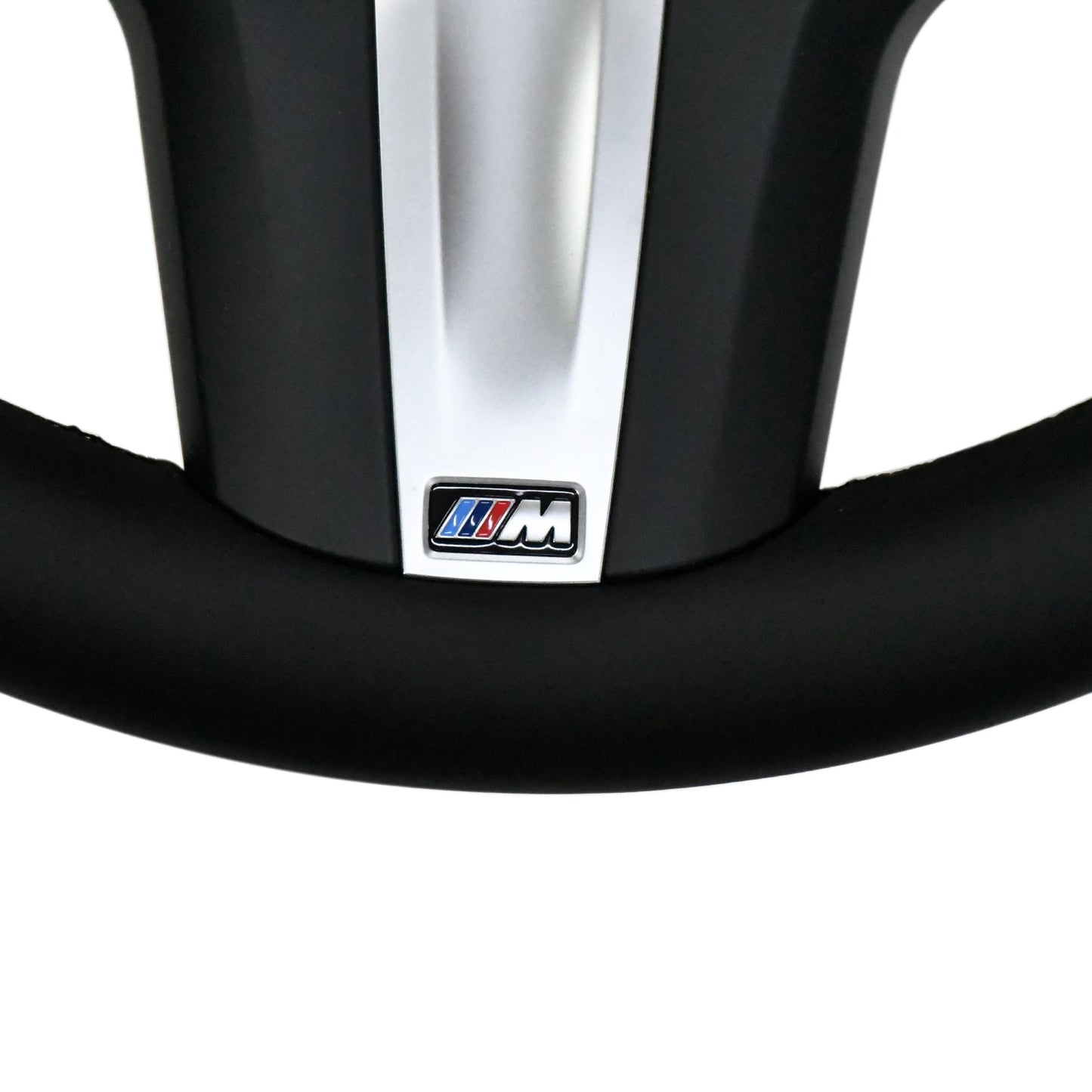 
                  
                    G SERIES LEATHER STEERING WHEEL-CARPLUS-CARPLUS
                  
                