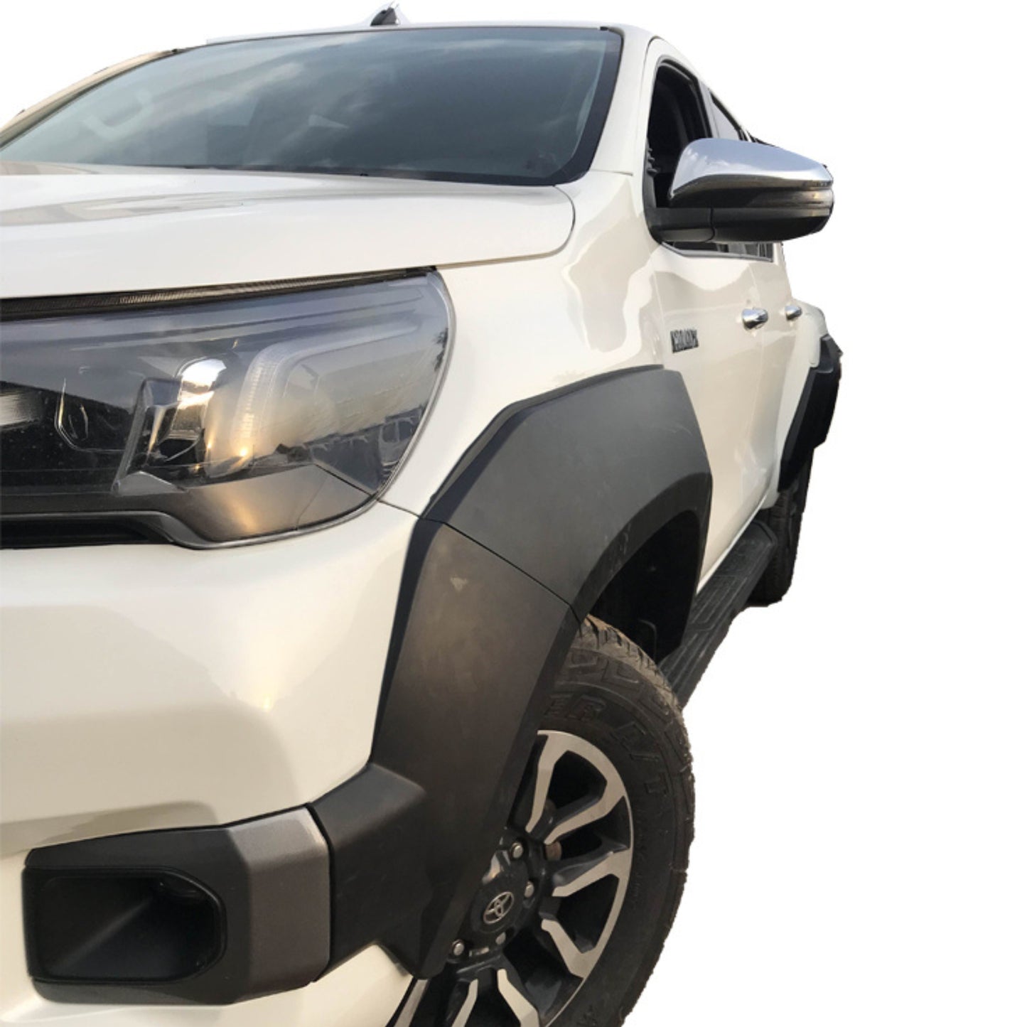 
                  
                    HILUX GR SPORT FENDER FLARE-WHEEL COVER-RETRO-CARPLUS
                  
                