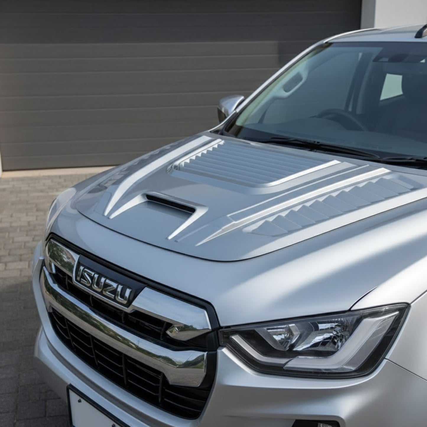 
                  
                    HOOD SCOOP FOR Isuzu D-MAX-EXTERIOR-RETRO-CARPLUS
                  
                