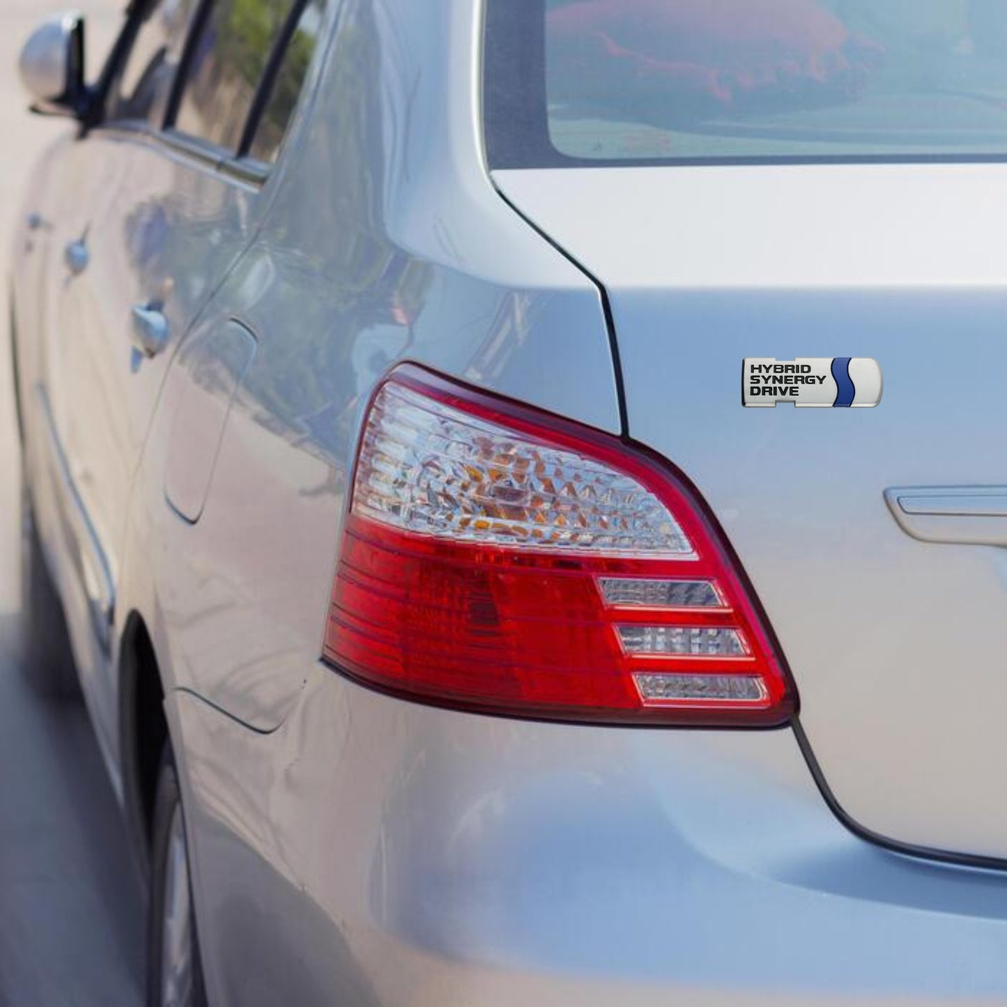 
                  
                    HYBRID SYNERGY DRIVE Emblem 3D Badge-BADGES-CARPLUS-Black & Silver With Dard Blue Wavy Line-CARPLUS
                  
                