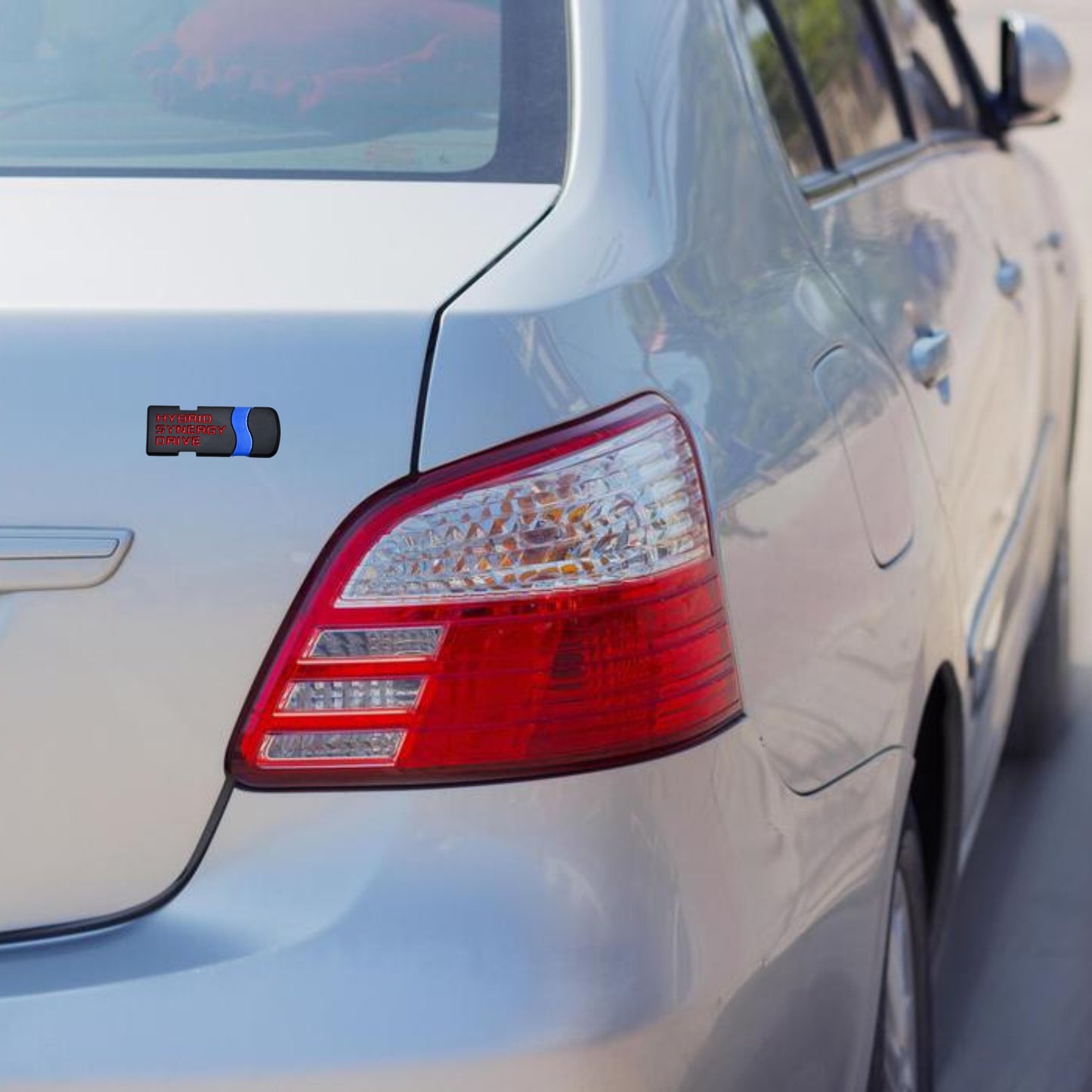 
                  
                    HYBRID SYNERGY DRIVE Emblem 3D Badge-BADGES-CARPLUS-Black & Silver With Dard Blue Wavy Line-CARPLUS
                  
                