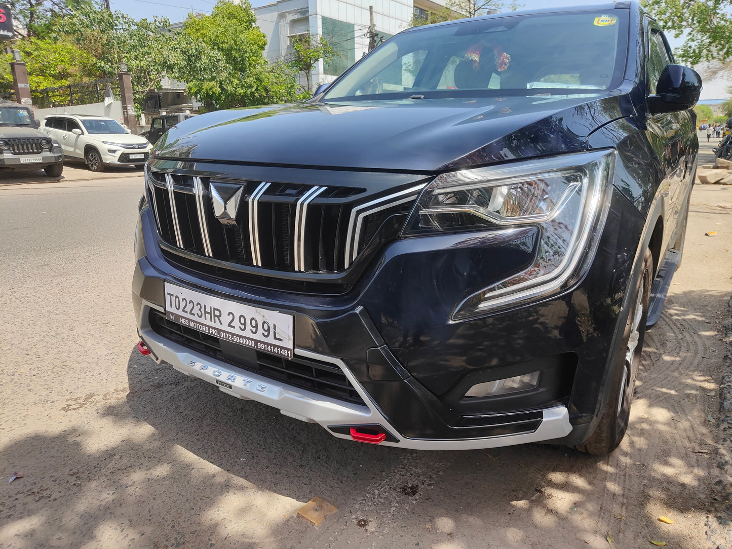 
                  
                    KMH Front And Rear Guard for Mahindra XUV 700
                  
                