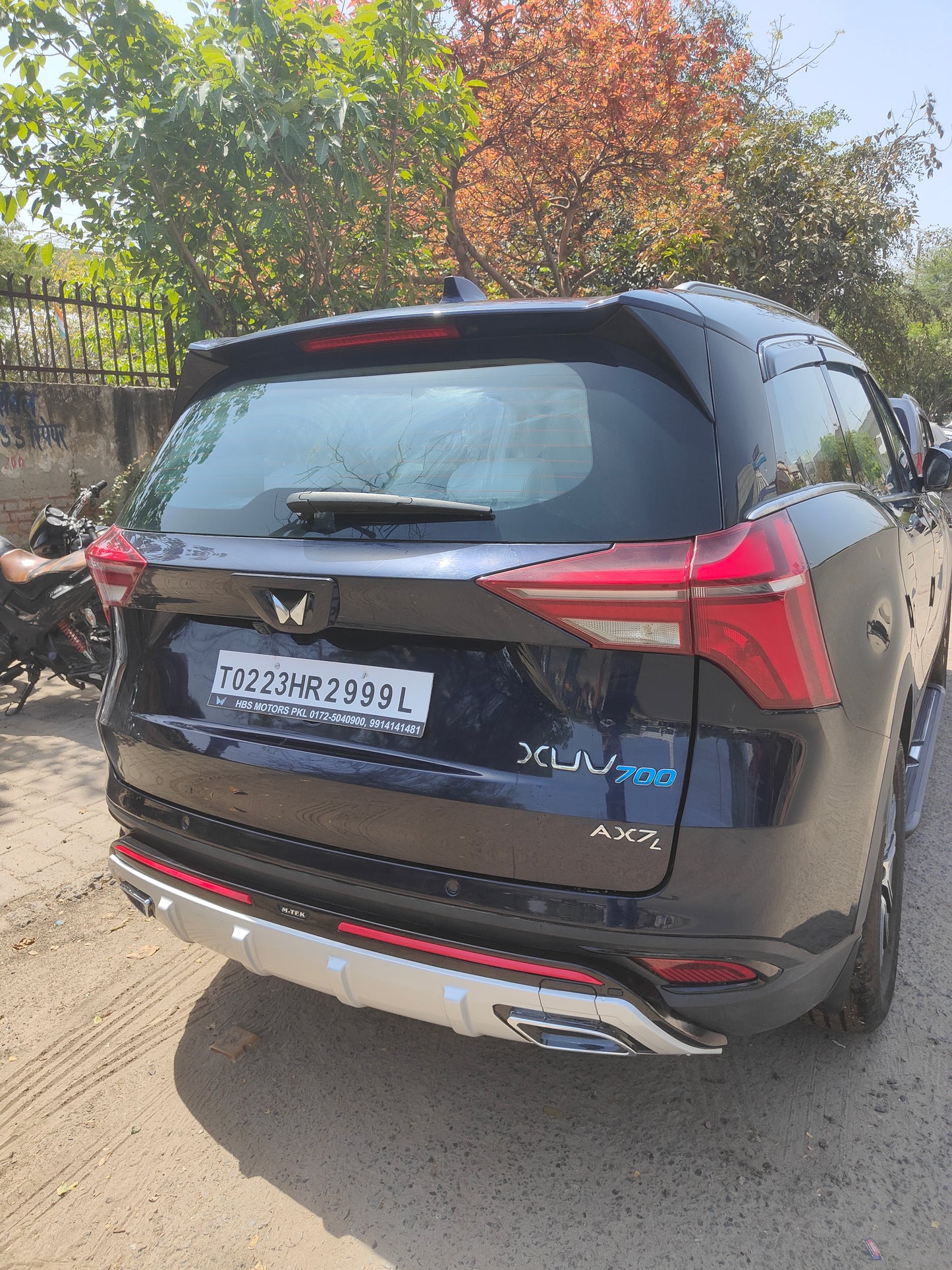 
                  
                    KMH Front And Rear Guard for Mahindra XUV 700
                  
                