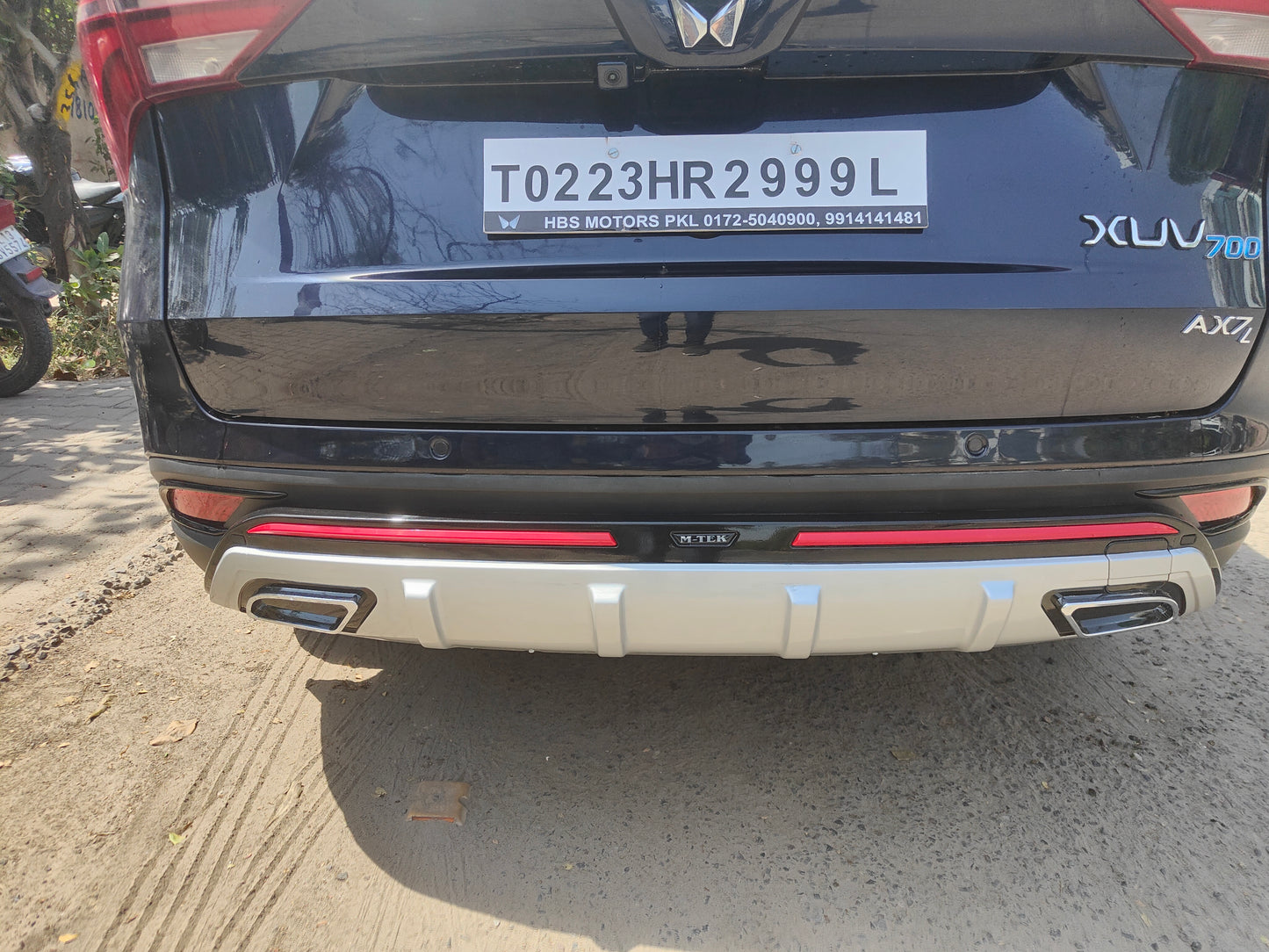 
                  
                    KMH Front And Rear Guard for Mahindra XUV 700
                  
                