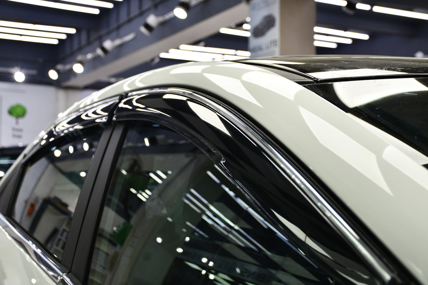 
                  
                    KMH Chrome Line Door Visor for Tata Curvv-DOOR VISOR-KMH-DOOR VISOR-CARPLUS
                  
                