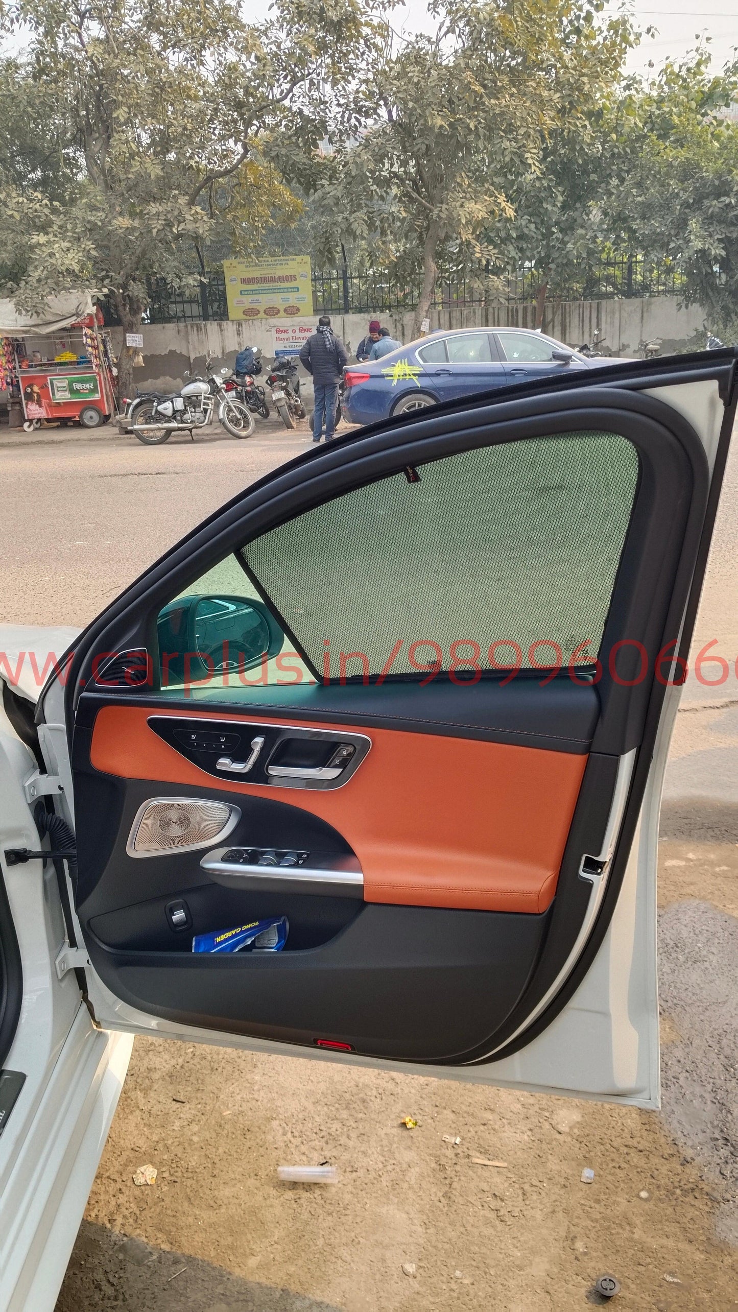 
                  
                    KMH Fixed Curtains for Mercedes-Benz C-Class C 300- Side / 6 Pcs-CURTAINS-KMH-DC-CARPLUS
                  
                