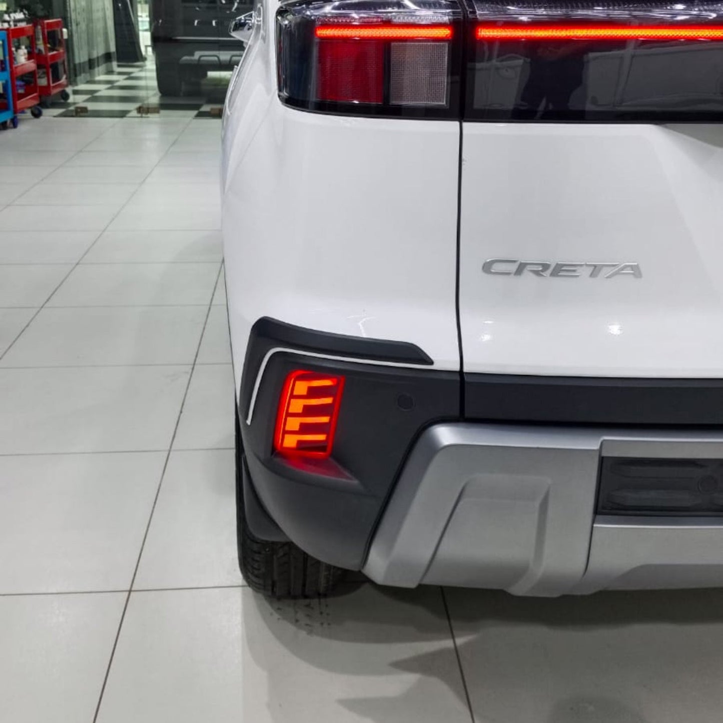 
                  
                    KMH Rear Bumper Reflector for Hyundai Creta 2024(Type-A, Matrix)-CARPLUS-CARPLUS
                  
                