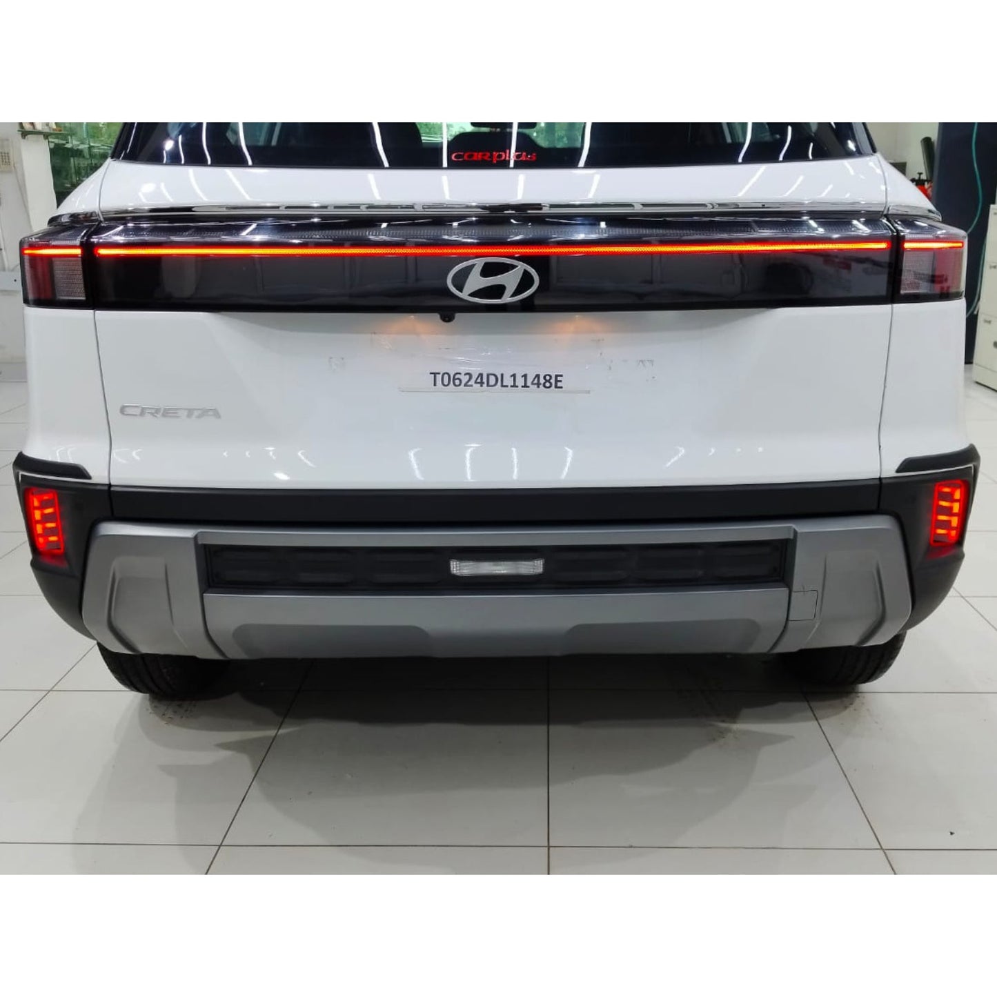 
                  
                    KMH Rear Bumper Reflector for Hyundai Creta 2024(Type-A, Matrix)-CARPLUS-CARPLUS
                  
                