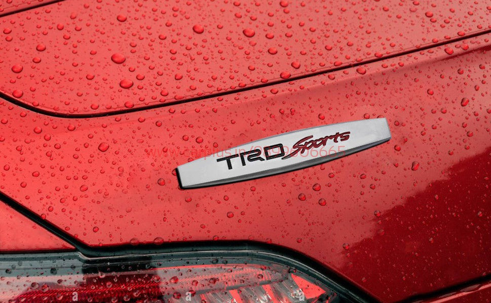 
                  
                    KMH TRD Sports Badge (Silver With Red)-BADGES-KMH-CARPLUS
                  
                
