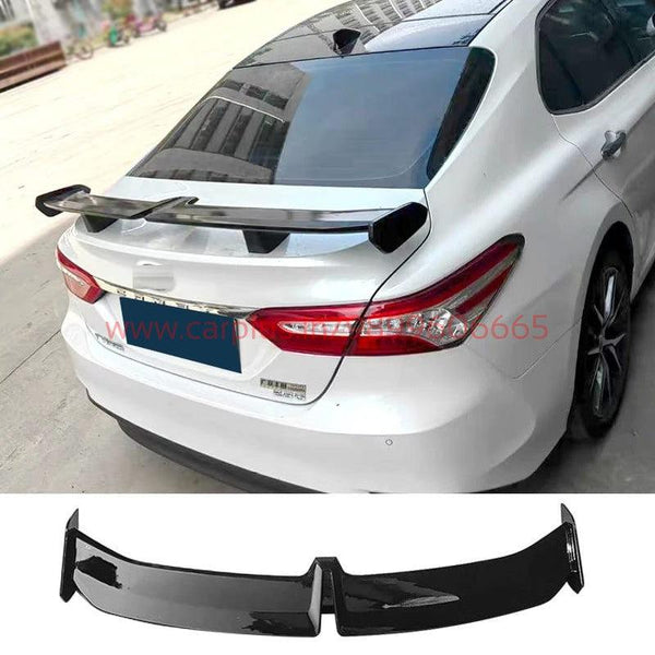 KMH Universal Spoiler Gloss Black (HATCHBACK) – CARPLUS