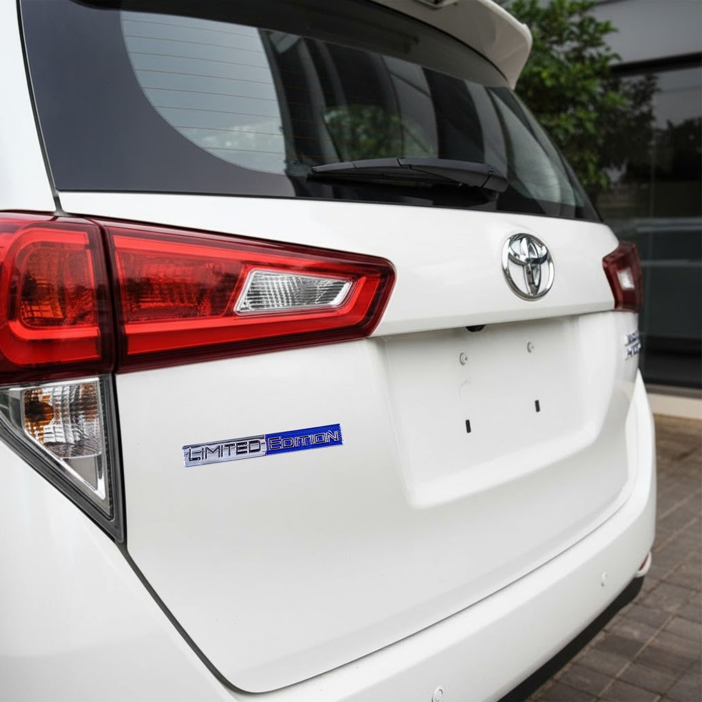 
                  
                    LIMITED EDITION Emblem 3D Badge-BADGES-CARPLUS-Black & Red-CARPLUS
                  
                