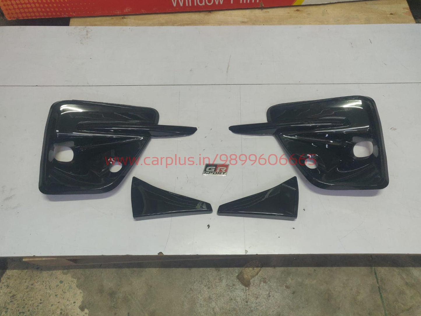 
                  
                    Legender Gr Fog Lamp Cover With Sport Caps-CARPLUS-CARPLUS
                  
                