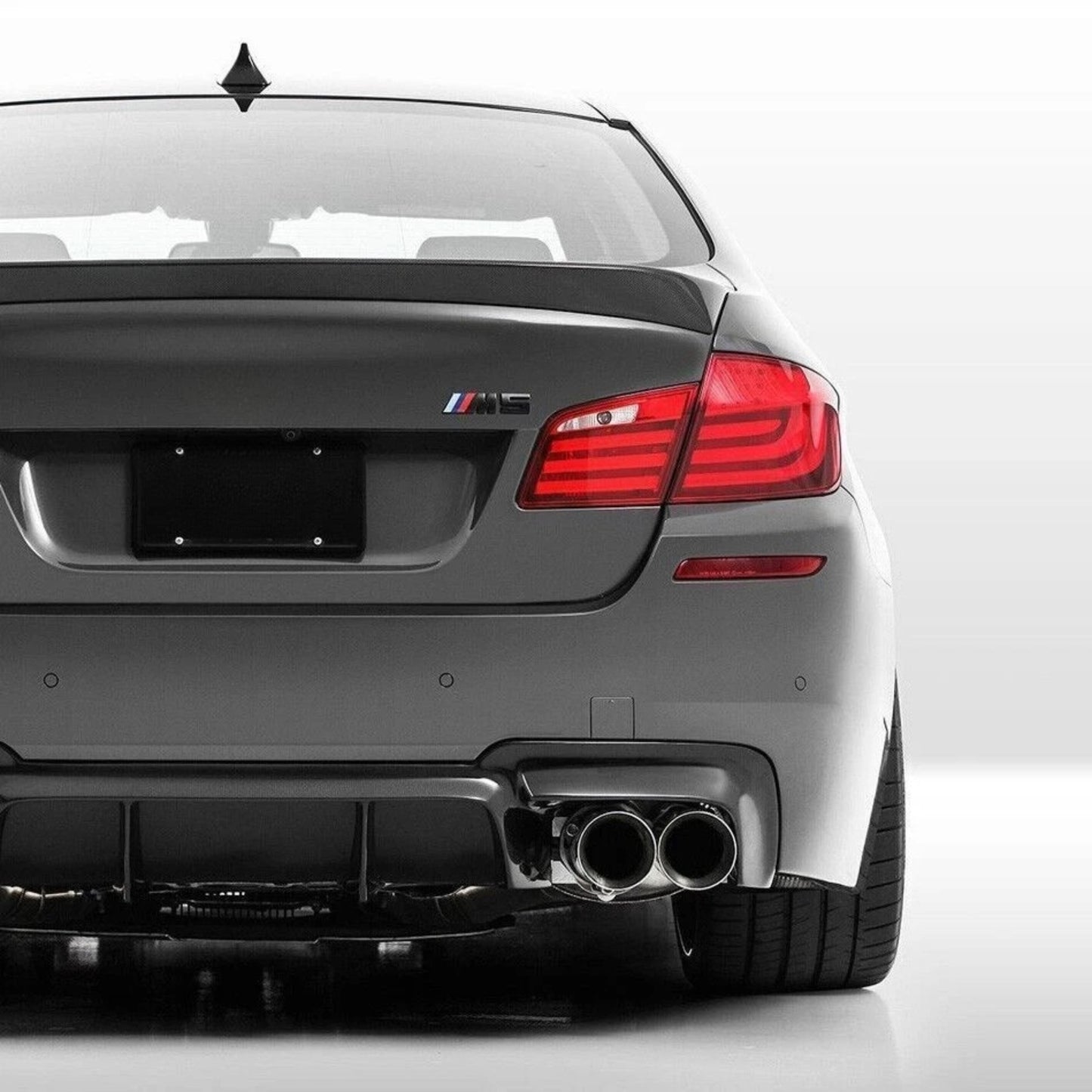 
                  
                    M5 Emblem 3D Badge Matte Black With BMW Stripes-BADGES-CARPLUS-CARPLUS
                  
                