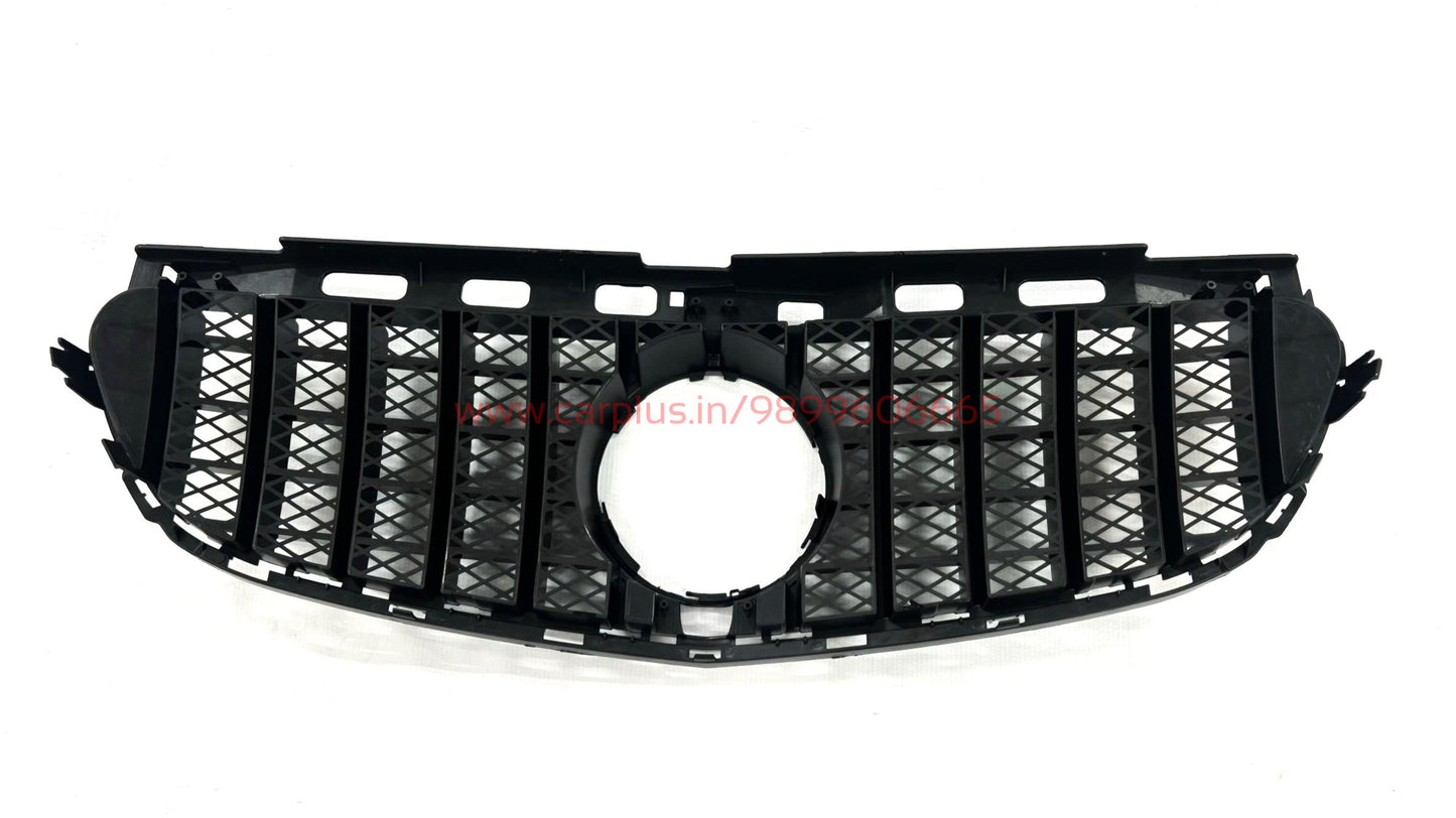 
                  
                    Mercedes Benz 13-15 E Class GT-MERCEDES GRILLS-RETRO SOLUTIONS-CARPLUS
                  
                