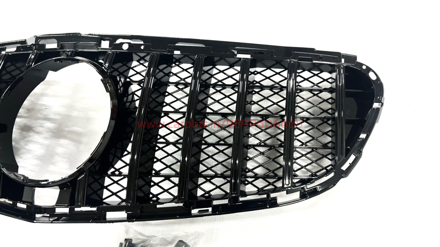 
                  
                    Mercedes Benz 13-15 E Class GT-MERCEDES GRILLS-RETRO SOLUTIONS-CARPLUS
                  
                