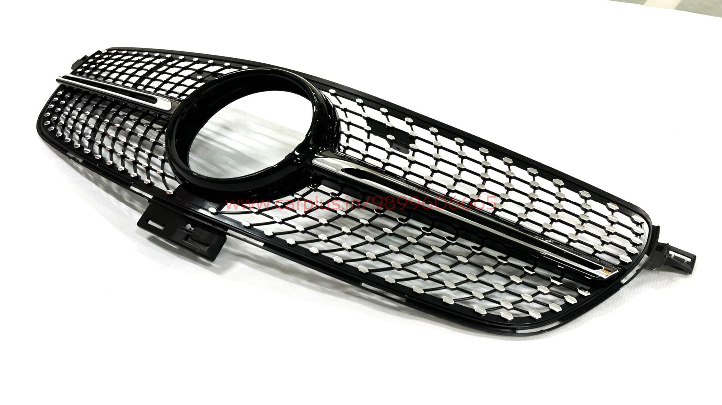 
                  
                    Mercedes Benz 16-19 GLE STAR-MERCEDES GRILLS-RETRO SOLUTIONS-CARPLUS
                  
                