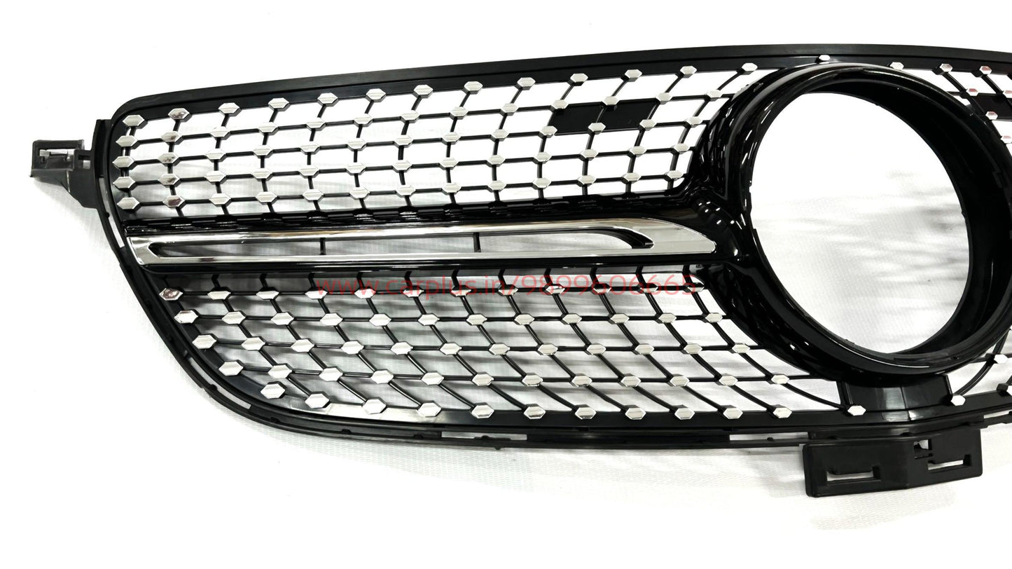 
                  
                    Mercedes Benz 16-19 GLE STAR-MERCEDES GRILLS-RETRO SOLUTIONS-CARPLUS
                  
                