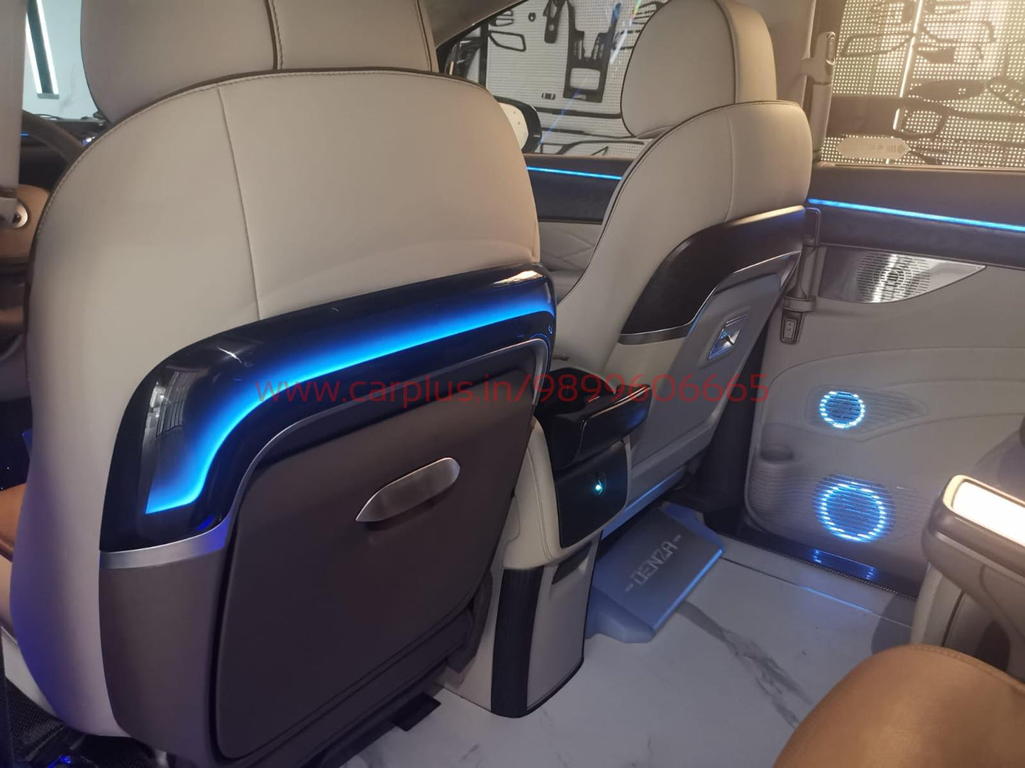 
                  
                    Rear Table for Hycross S Class Design-LAPTOP TRAY-RETRO-CARPLUS
                  
                