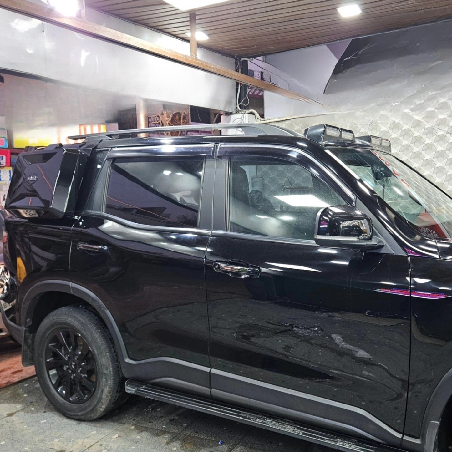 
                  
                    Side Box for Mahindra Scorpio N-SIDE BOX-RETRO-CARPLUS
                  
                