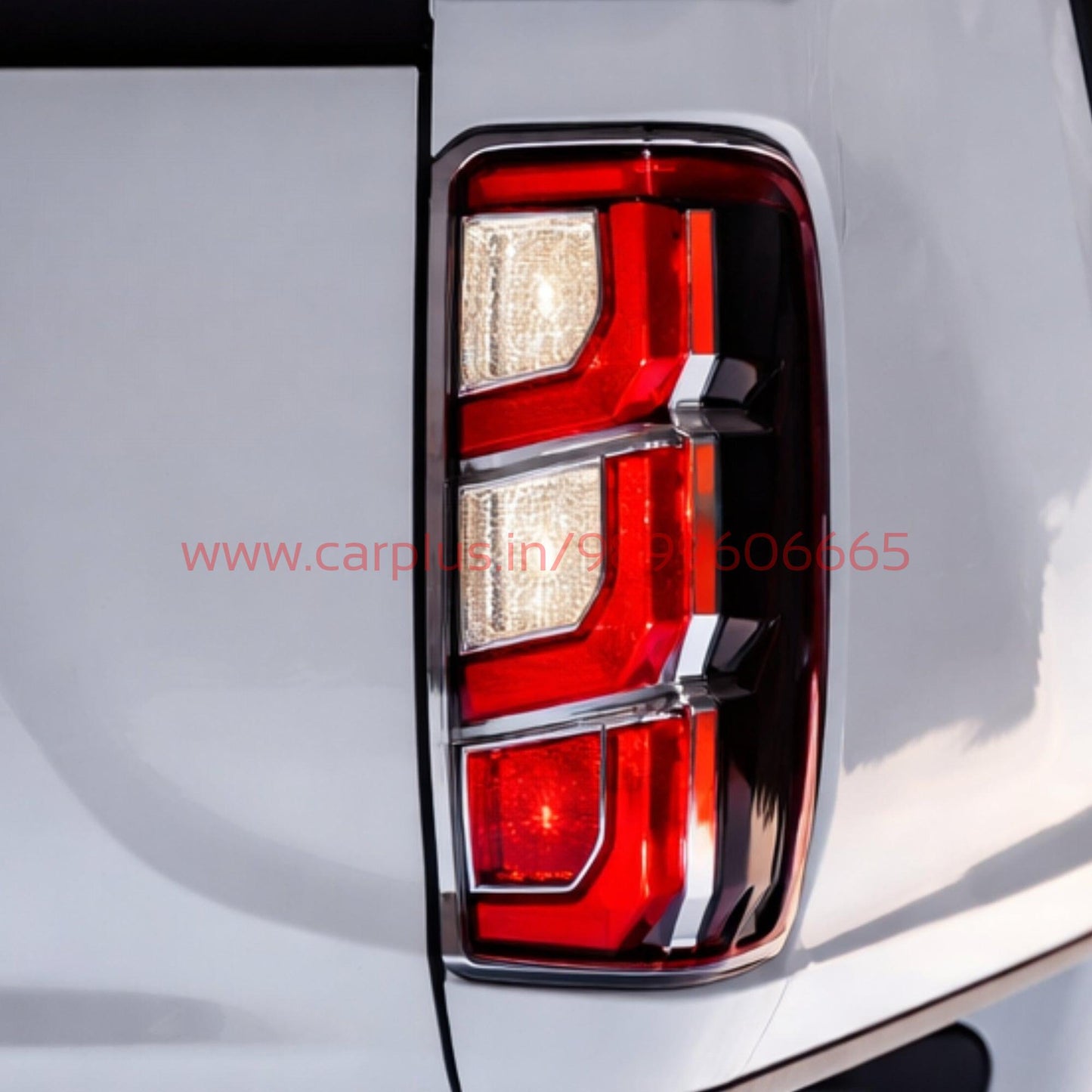 
                  
                    Isuzu Dmax Tail Lights-AFTERMARKET TAIL LAMP-RETRO-Clear-CARPLUS
                  
                