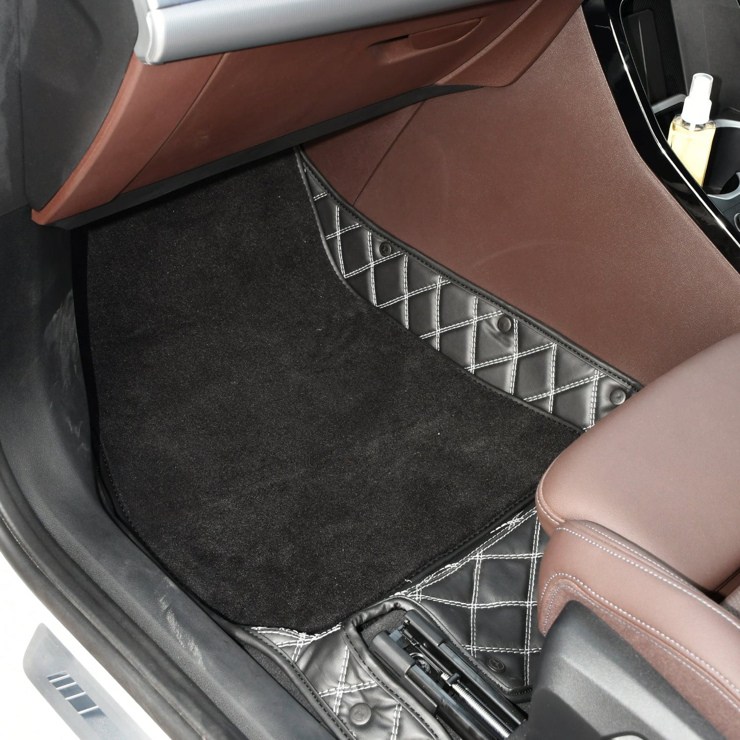 
                  
                    Top Gear 4D Pristine Coral Leatherite Car Mats for BMW X1 III-Crown Black(UM-Charcoal)-7D MATS-TOP GEAR-CARPLUS
                  
                