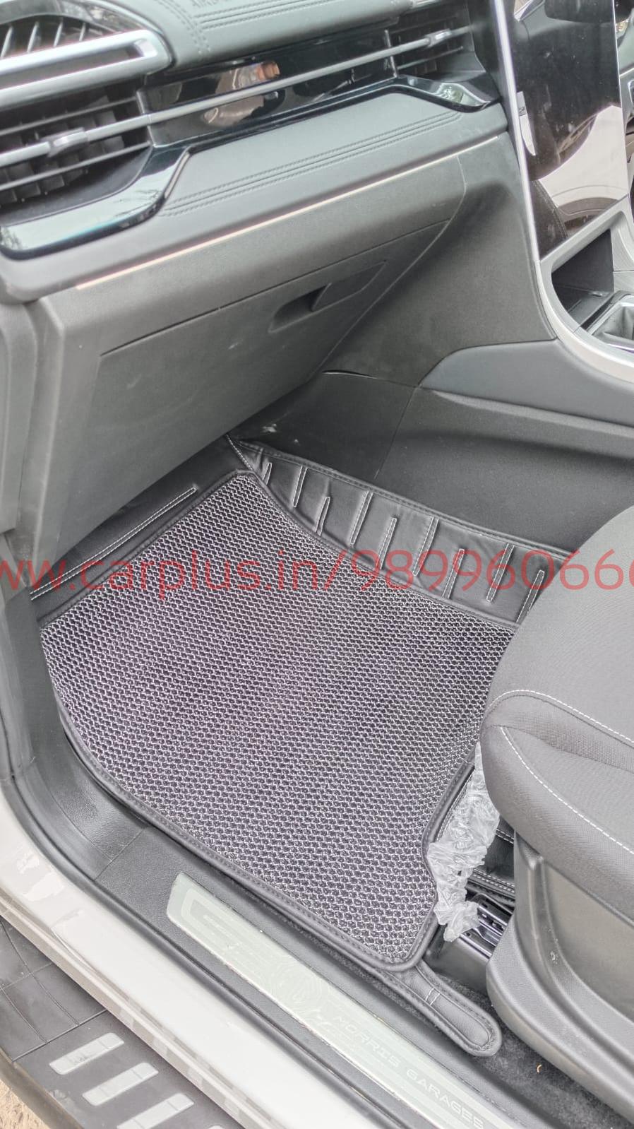 
                  
                    Top Gear 4D Rody HC Leatherite Car Mats for MG Hector (5)-Black(HC-Silver//Black)-TOP GEAR-CARPLUS
                  
                