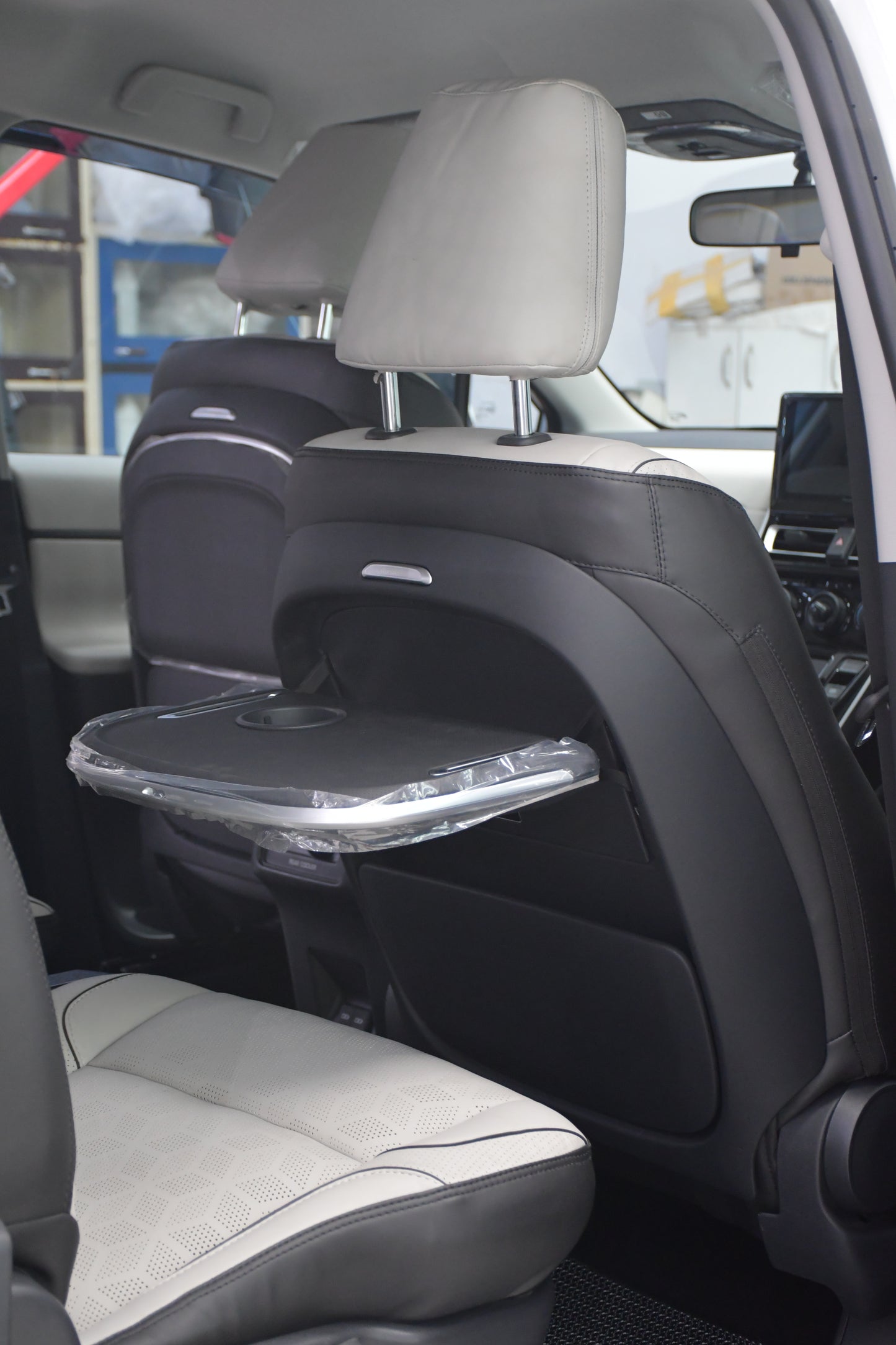 
                  
                    Top Gear GO BUDDY Multifunctional Car Seat Tray With Ambient Light for Toyota Hycross-LAPTOP TRAY-TOP GEAR-CARPLUS
                  
                