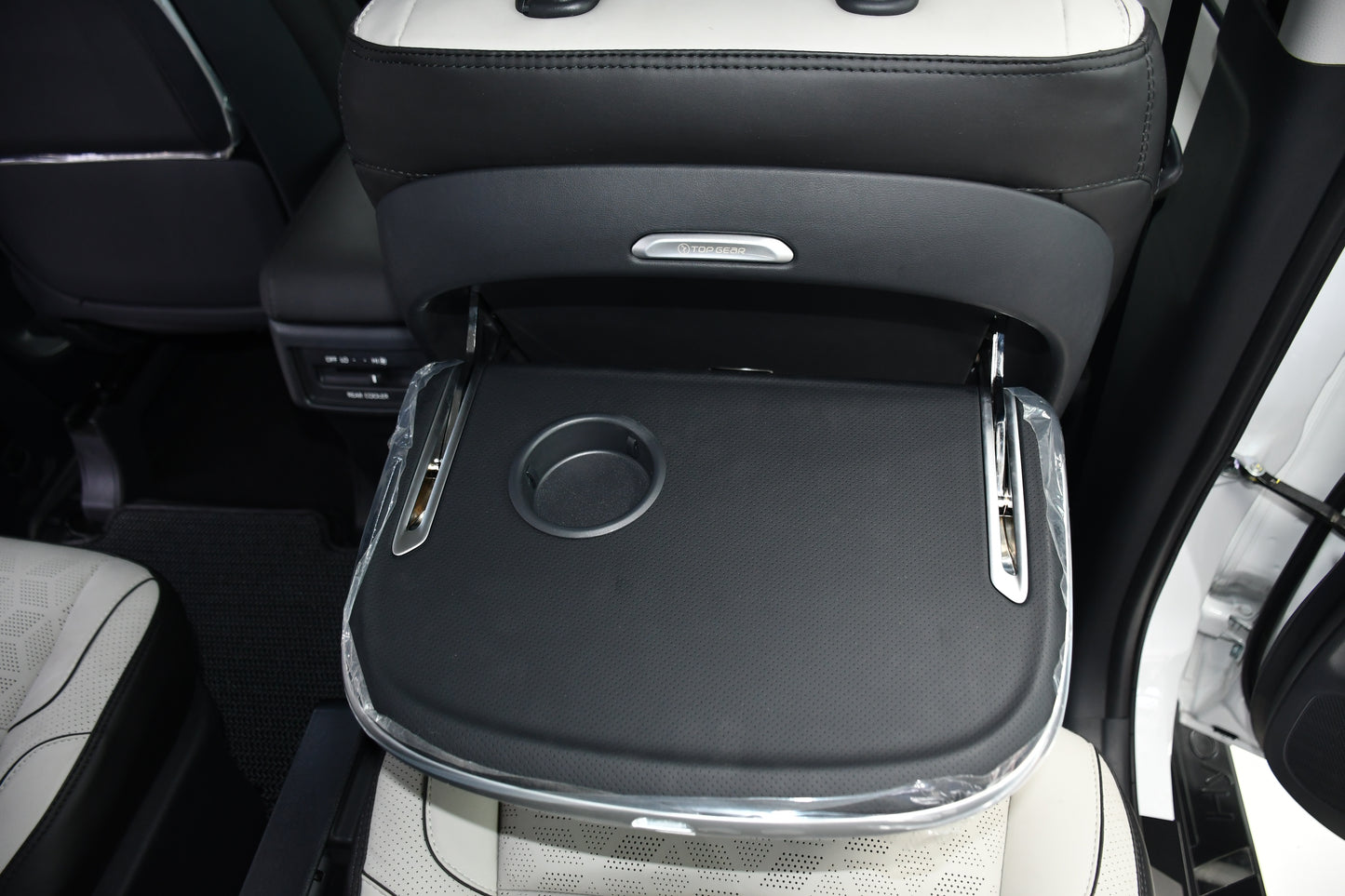 
                  
                    Top Gear GO BUDDY Multifunctional Car Seat Tray With Ambient Light for Toyota Hycross-LAPTOP TRAY-TOP GEAR-CARPLUS
                  
                