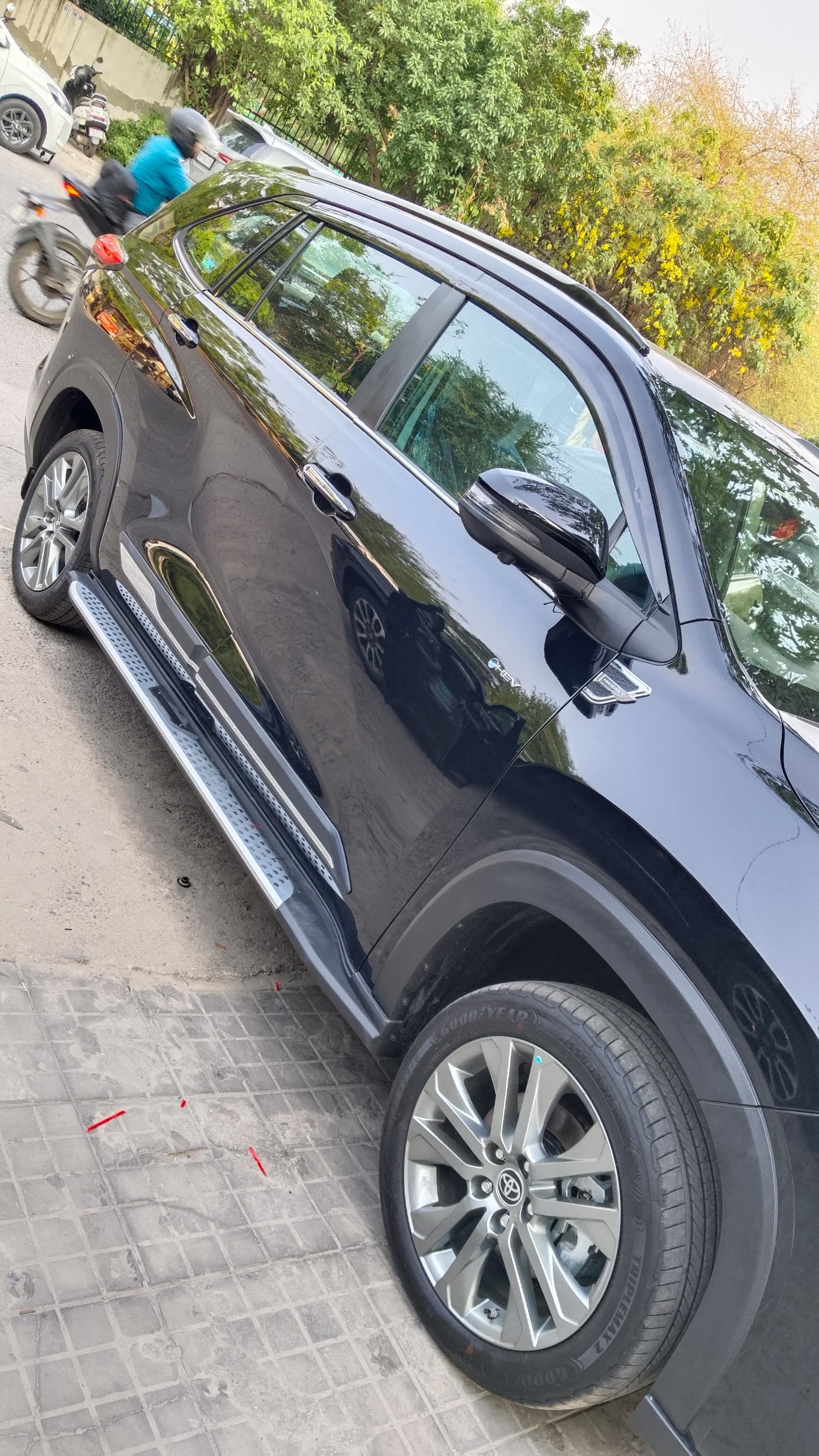 
                  
                    Side Vent for Toyota Innova Hycross
                  
                