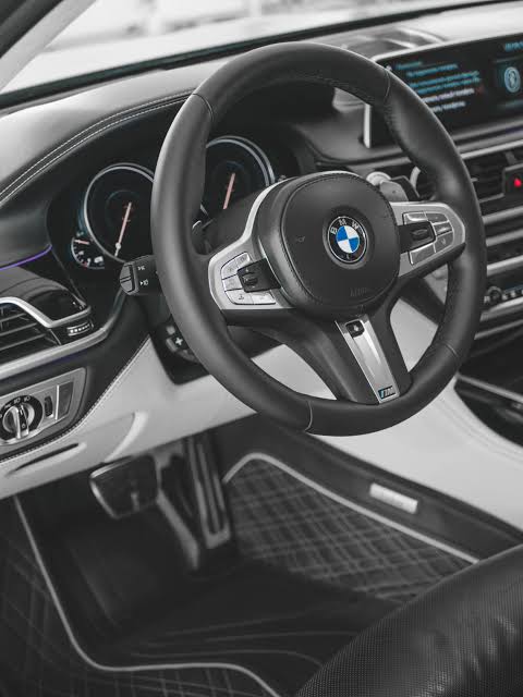 
                  
                    G SERIES LEATHER STEERING WHEEL- For All G Series
                  
                