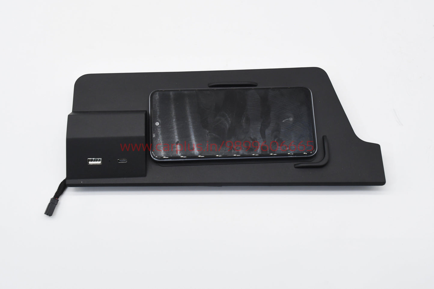 
                  
                    X-Decibel Wireless Charger for Toyota Innova Hycross-WIRELESS CHARGER-X-DECIBEL-CARPLUS
                  
                