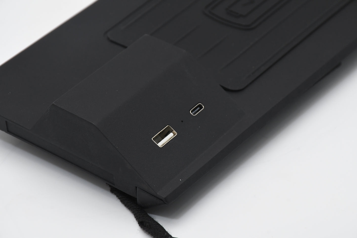 
                  
                    X-Decibel Wireless Charger for Toyota Innova Hycross-WIRELESS CHARGER-X-DECIBEL-CARPLUS
                  
                