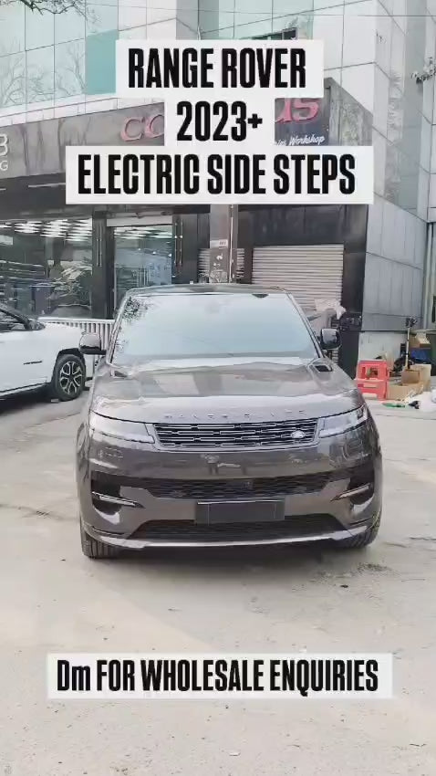 
                  
                    Load and play video in Gallery viewer, Automatic Side Stepper for Range Rover Vogue 2023 short panel OEM
                  
                
