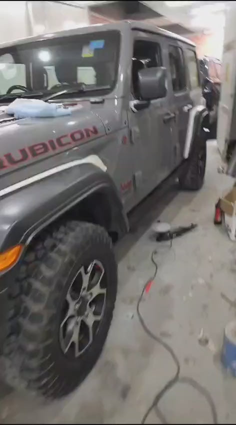 
                  
                    Load and play video in Gallery viewer, ESS - Jeep Wrangler JL 2022
                  
                