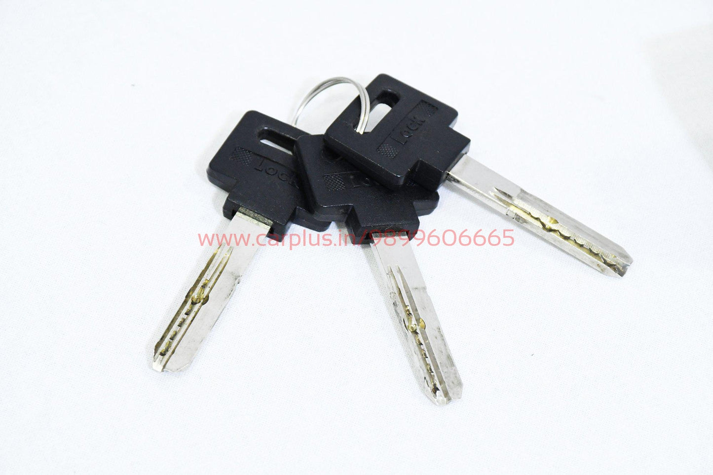 
                  
                    Autocops DX Gear Lock for Cars (Pin Type) Grey AUTOCOP GEAR LOCK.
                  
                