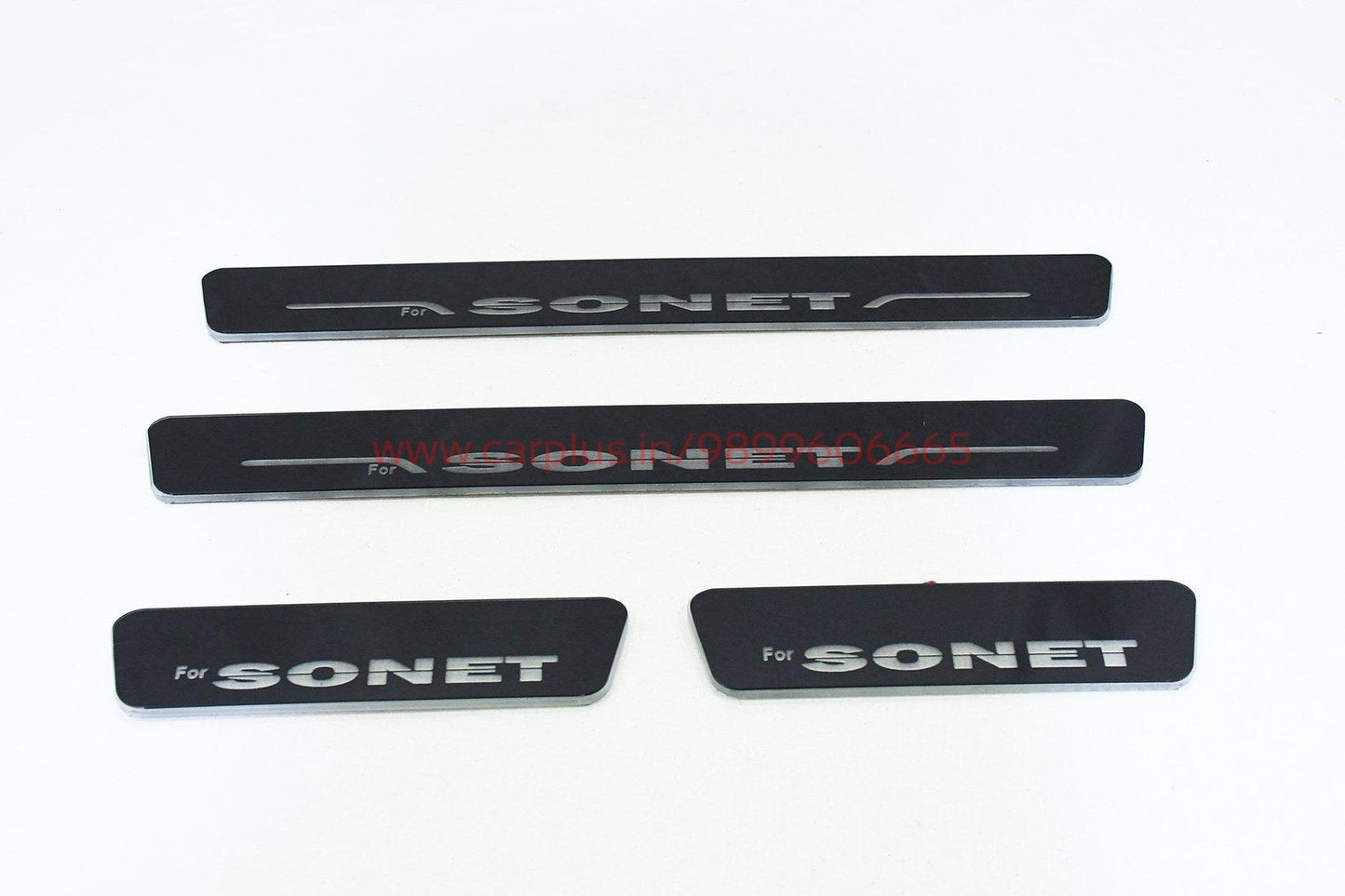 
                  
                    Autogarnix LED Sport Door Sill Plate for Kia Sonet (1st GEN) AUTOGARNIX DOOR SILL PLATES(LIGHT).
                  
                