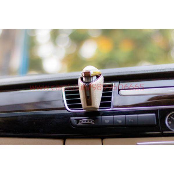 
                  
                    Carmate Blang Rodeo A-C Perfume-A/C PERFUME-CARMATE-BLANG-WHITE MUSK (H741)-CARPLUS
                  
                