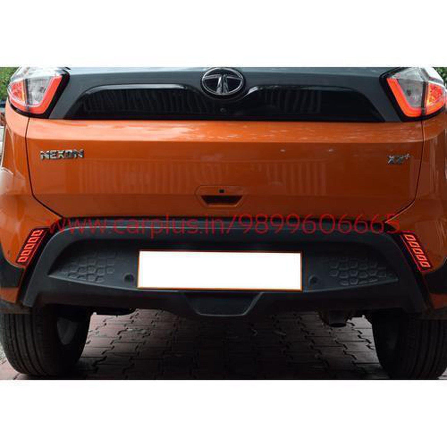 
                  
                    KMH Bumper Reflector For Tata Nexon KMH-REFLECTOR REAR REFLECTOR.
                  
                