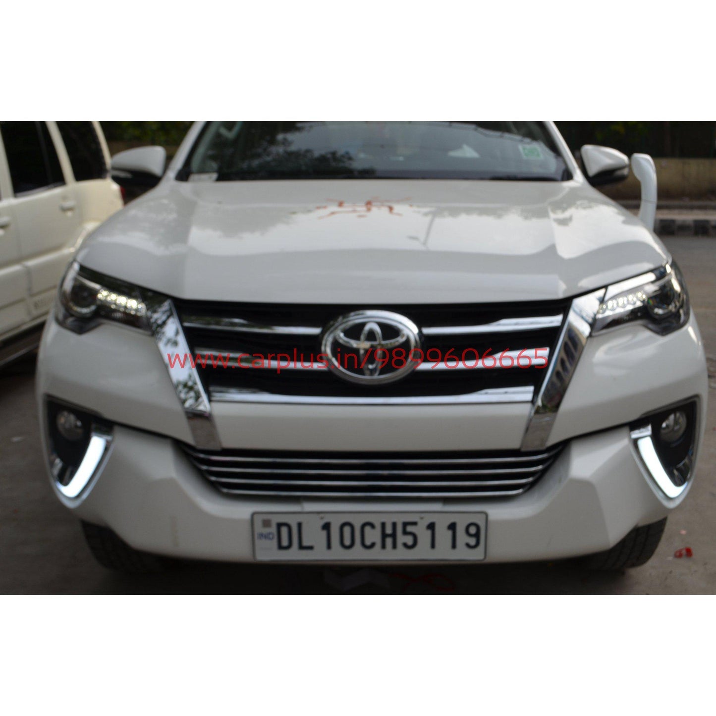 
                  
                    KMH Fog Light Drl For Toyota Fortuner (2nd GEN) KMH-SPECIFIC DRL SPECIFIC DRL.
                  
                