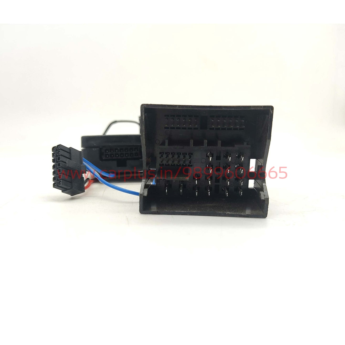 
                  
                    KMH Screen Activator/ Video In Motion For Tata Harrier (1st GEN)-VIDEO IN MOTION-KMH-VIDEO IN MOTION-CARPLUS
                  
                