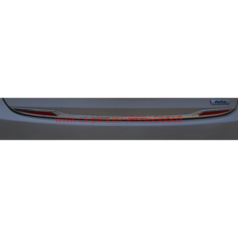 
                  
                    KMH Trunk Steamer Chrome With Reflector for Hyundai I10 Grand (1Pc) CN LEAGUE EXTERIOR.
                  
                