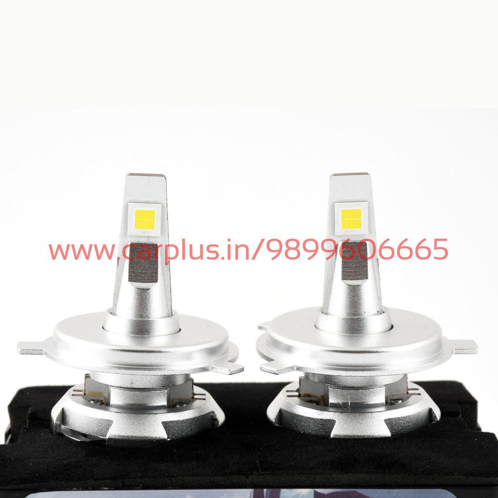 
                  
                    KMH Turbine LED head Lamp 80W 4800 LMS 6000K KMH-TIN LED HEAD LAMP.
                  
                